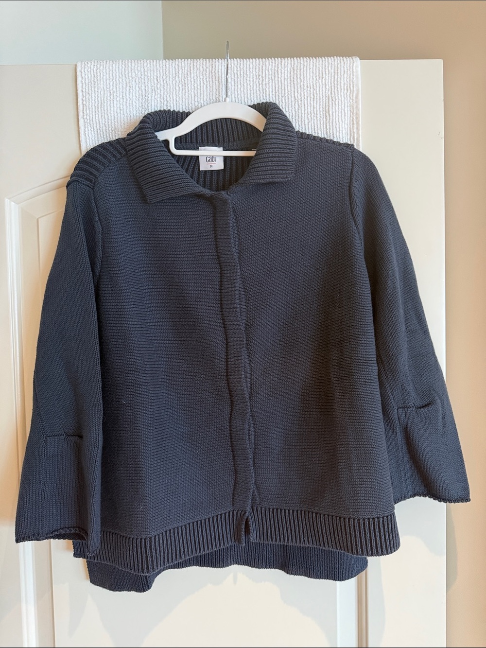 Cabi Dark Navy Knit Zip Cardigan with Folded Collar